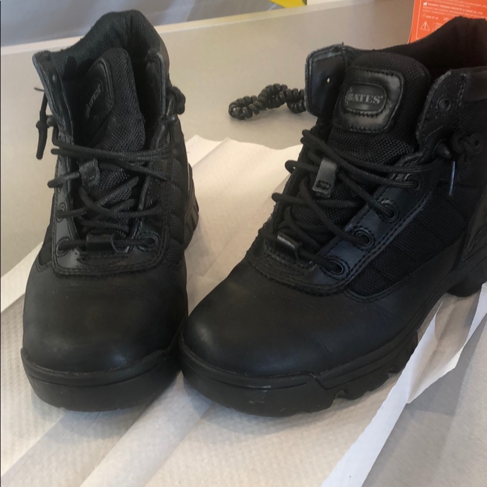 Bates boots - Picture 2 of 5